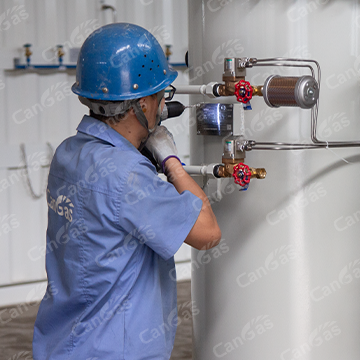 制氮機、工業(yè)制氧機維修安裝