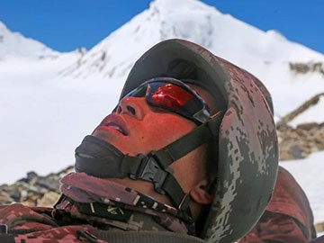 全方位守護(hù)官兵健康,他們傾心打造“高原健康工程”